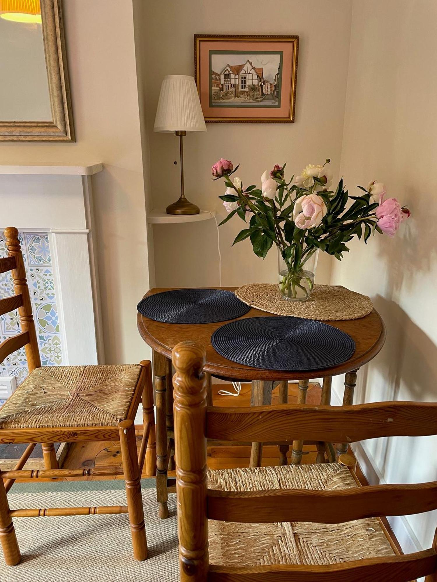 Farm stay Historic 1bd In Heart Of Farnham