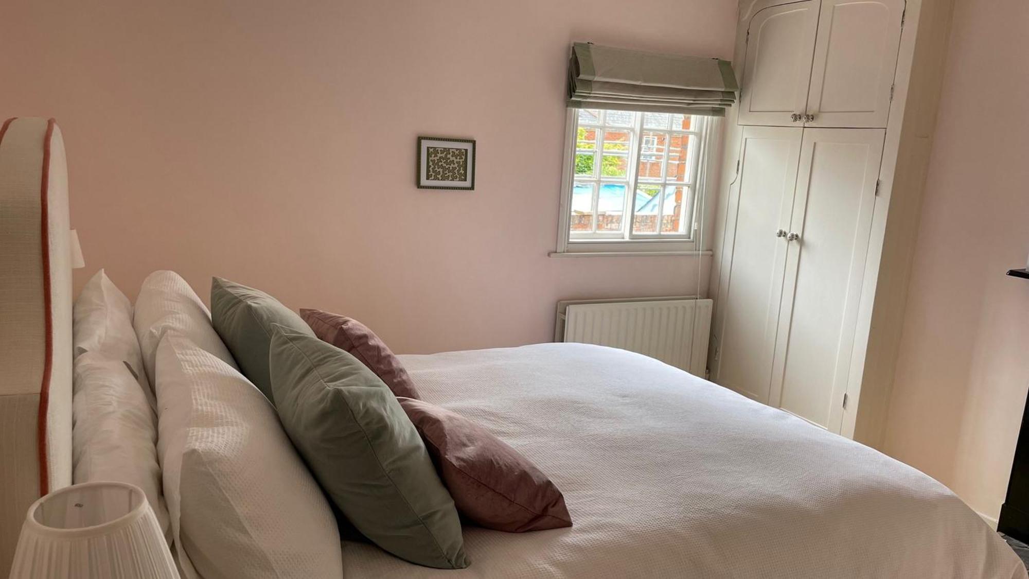 Farm stay Historic 1bd In Heart Of Farnham *