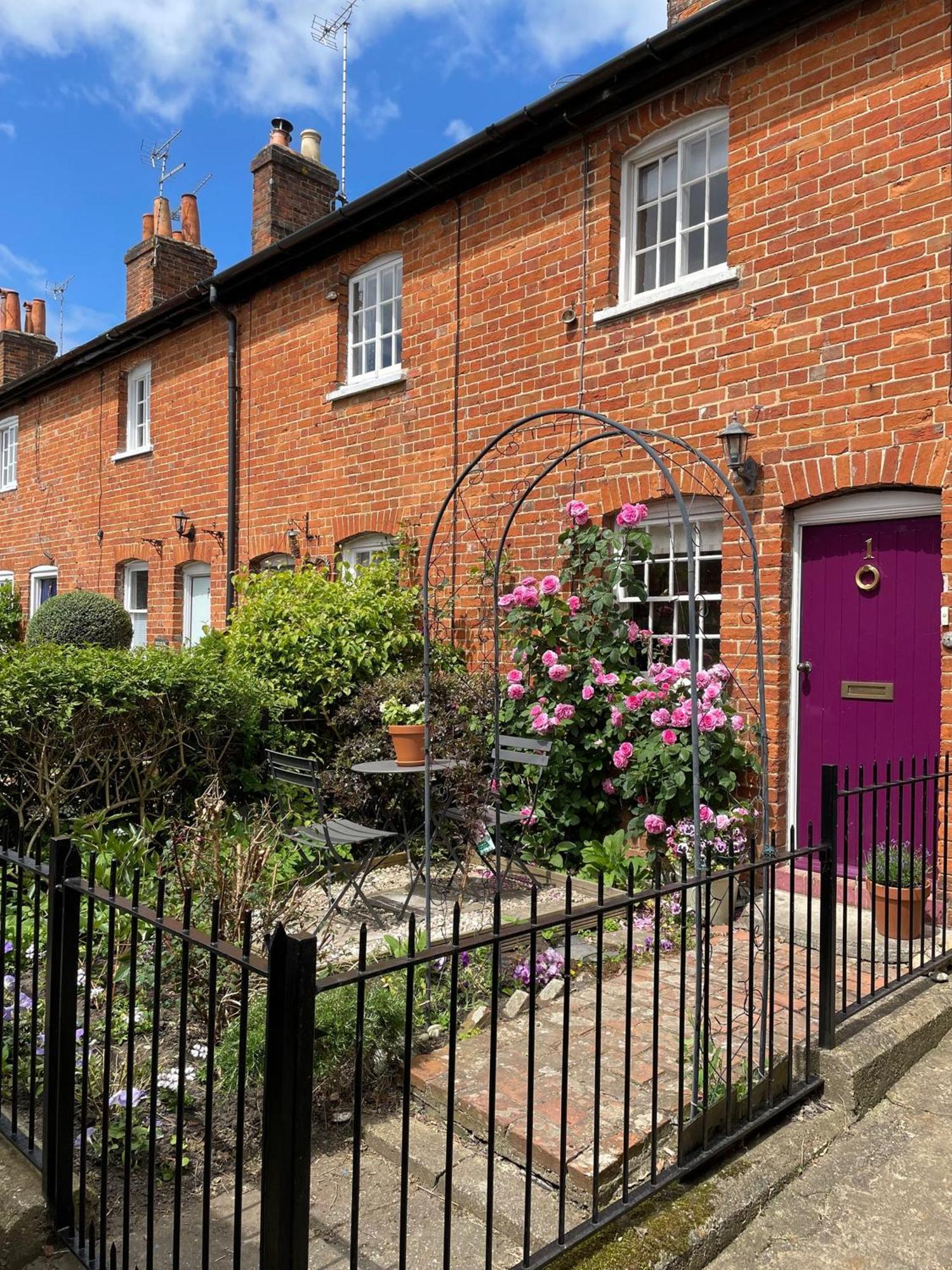 Historic 1bd In Heart Of Farnham *